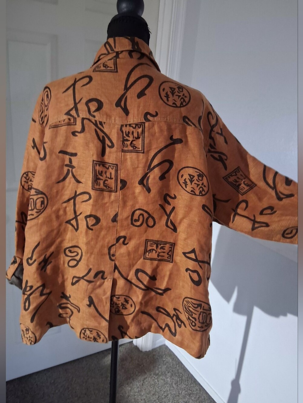 Rust-Brown Printed Linen Button-Up Blouse - Picture 4 of 8